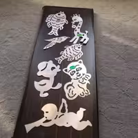 شابلن روی چرم