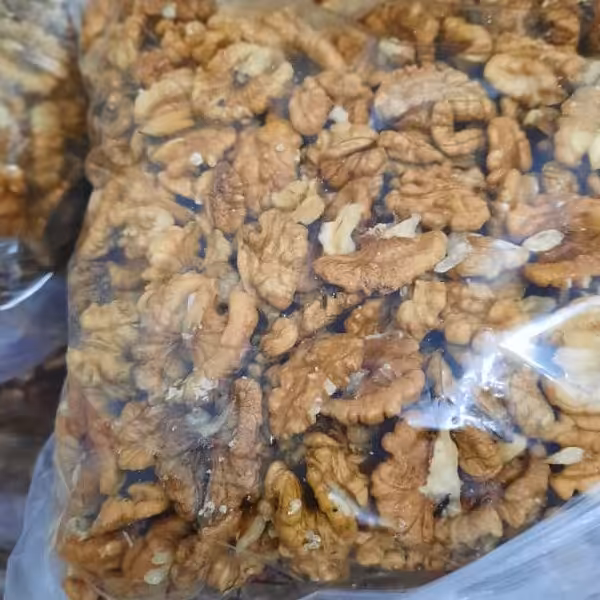 مغز گردو‌ سفید پرچرب ایرانی - یک کیلو