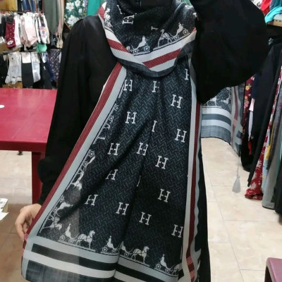 شال نخی اسپرت منگوله دار