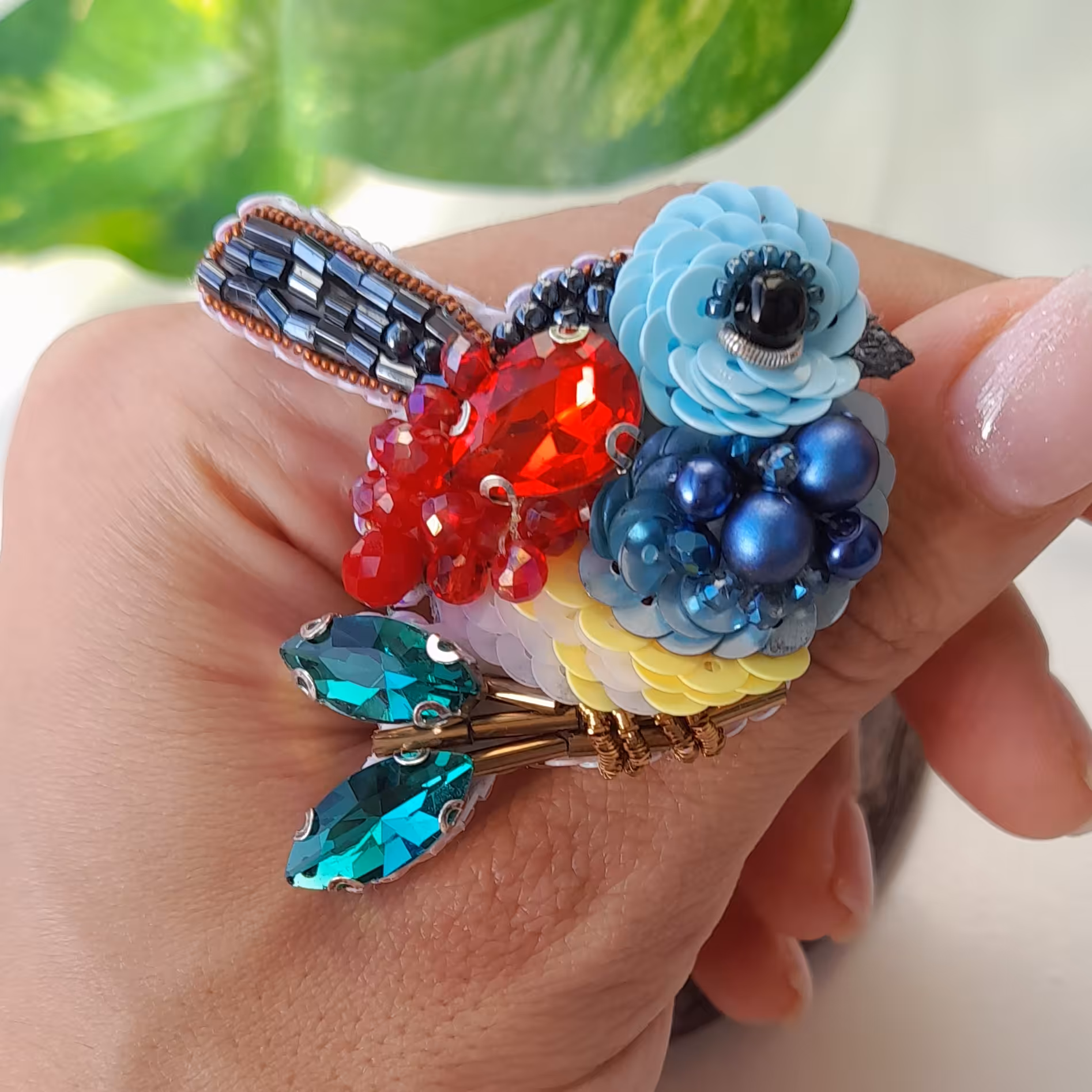 گلسینه جواهردوزی گنجشک با مروارید های سواروسکی