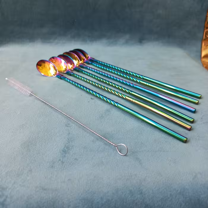 قاشق و نی شربتی هلوگرامی فرچه دار