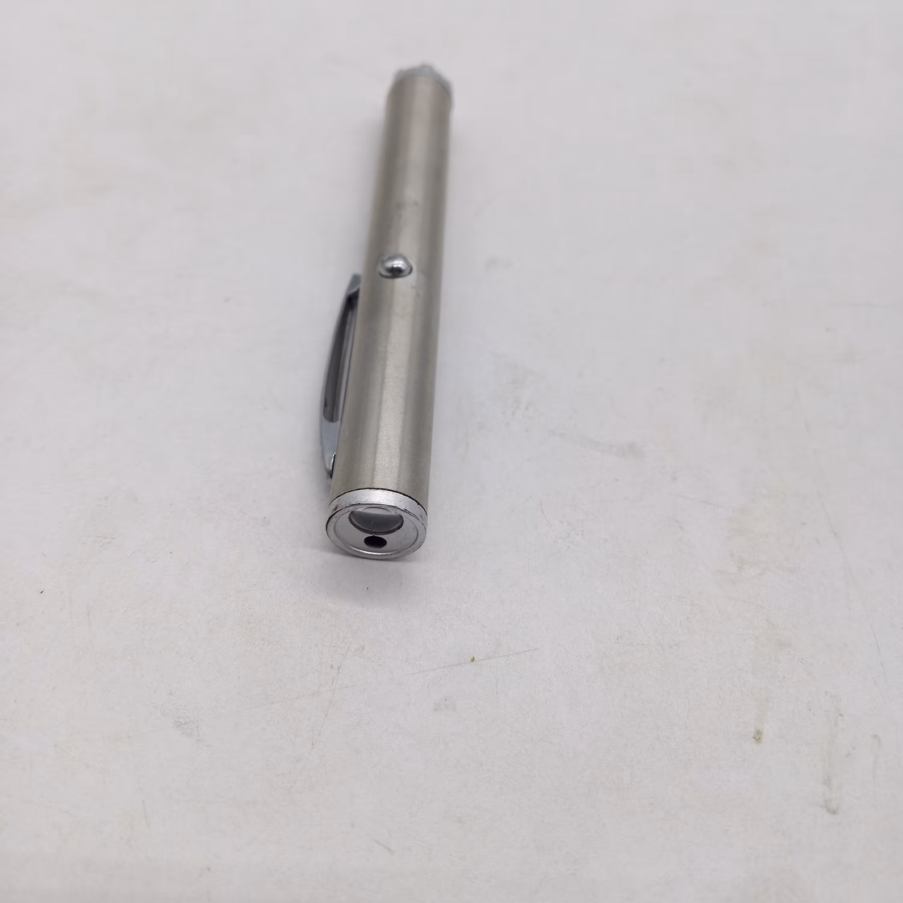 چراغ قوه لیزردار کد396