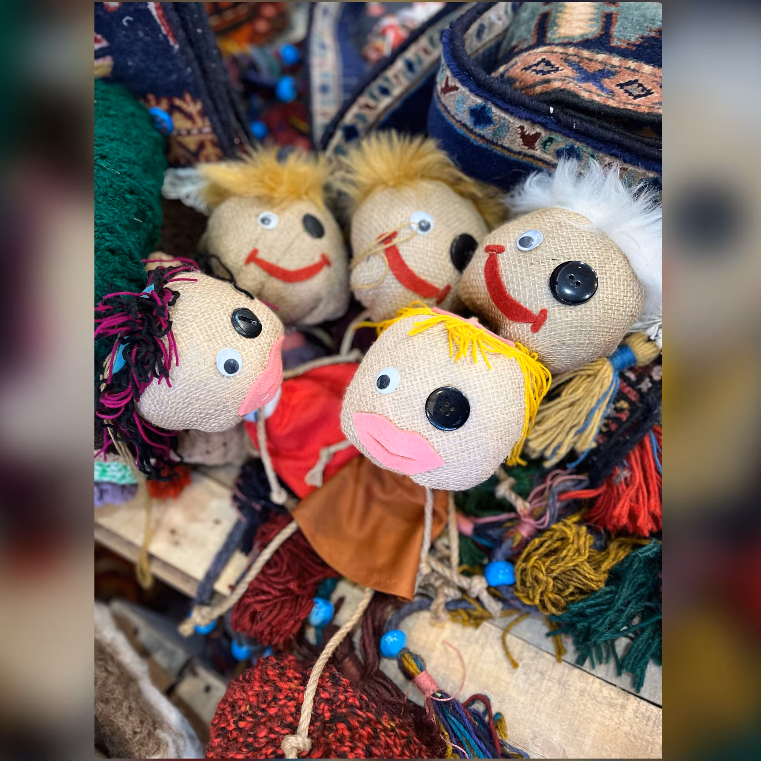 عروسک دست ساز