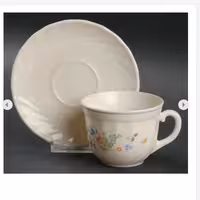 فنجان و نعلبکی ویکتوریا فرانسه اصل  و    آک