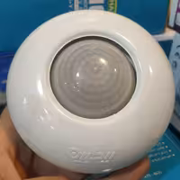 چشمی هوشمند روشنایی 