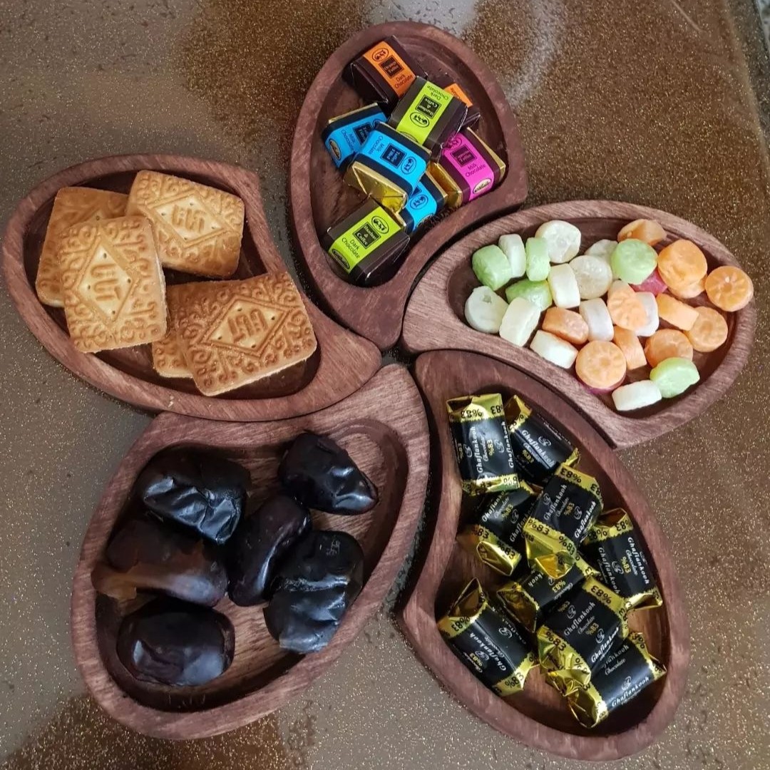 ظروف پذیرایی چوبی و اردو خوری پنج تیکه یا مزه خوری اردوخوری چوبی در پلاسکو دهقان