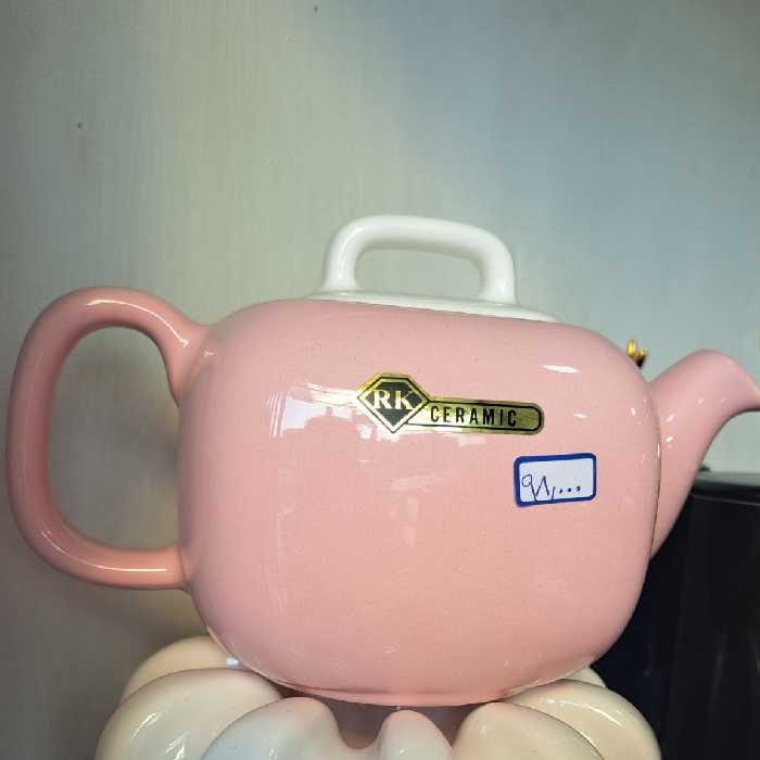 قوری آرکا صورتی