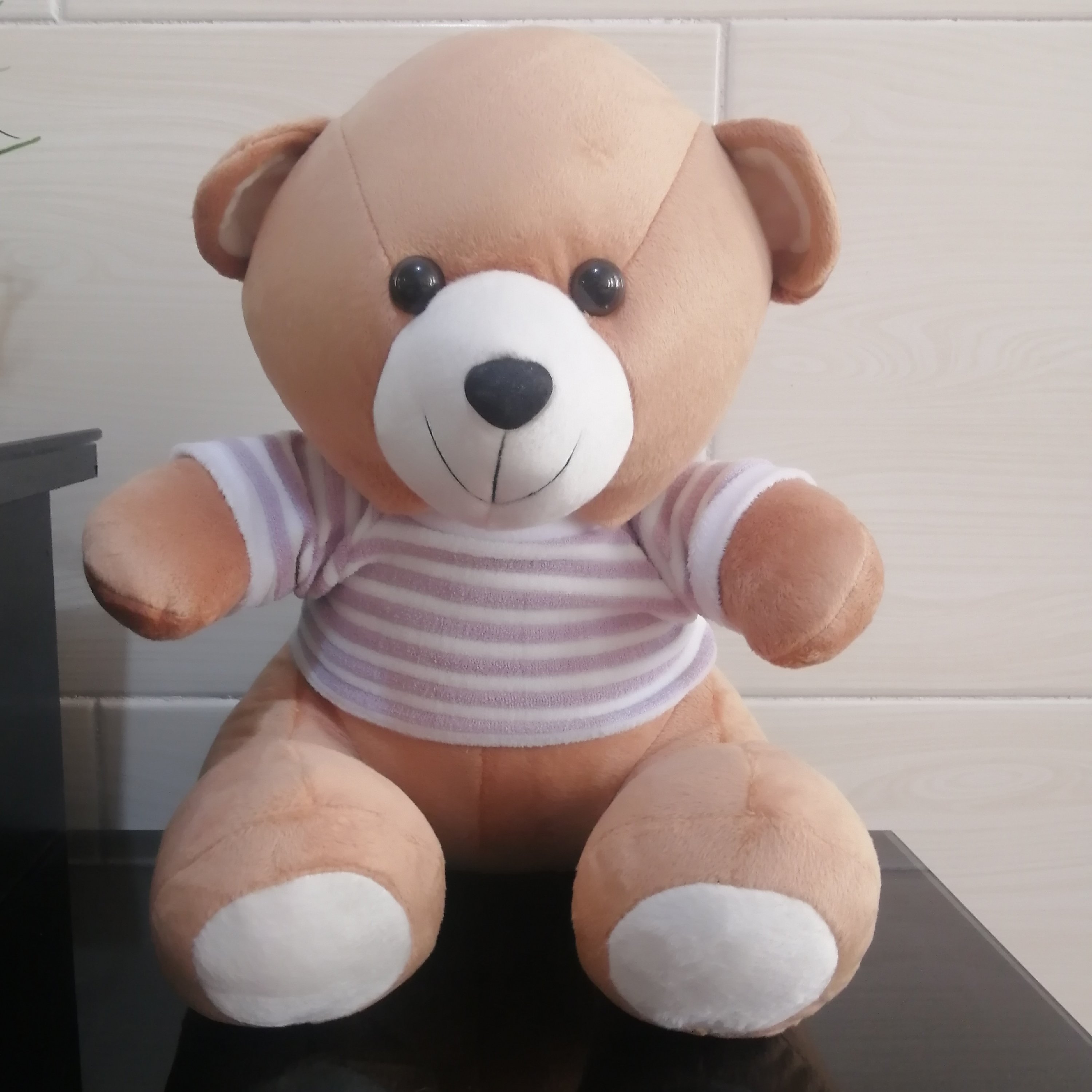 عروسک خرس قهوه ای روشن حالت نشسته دوخت بسیار تمیر 