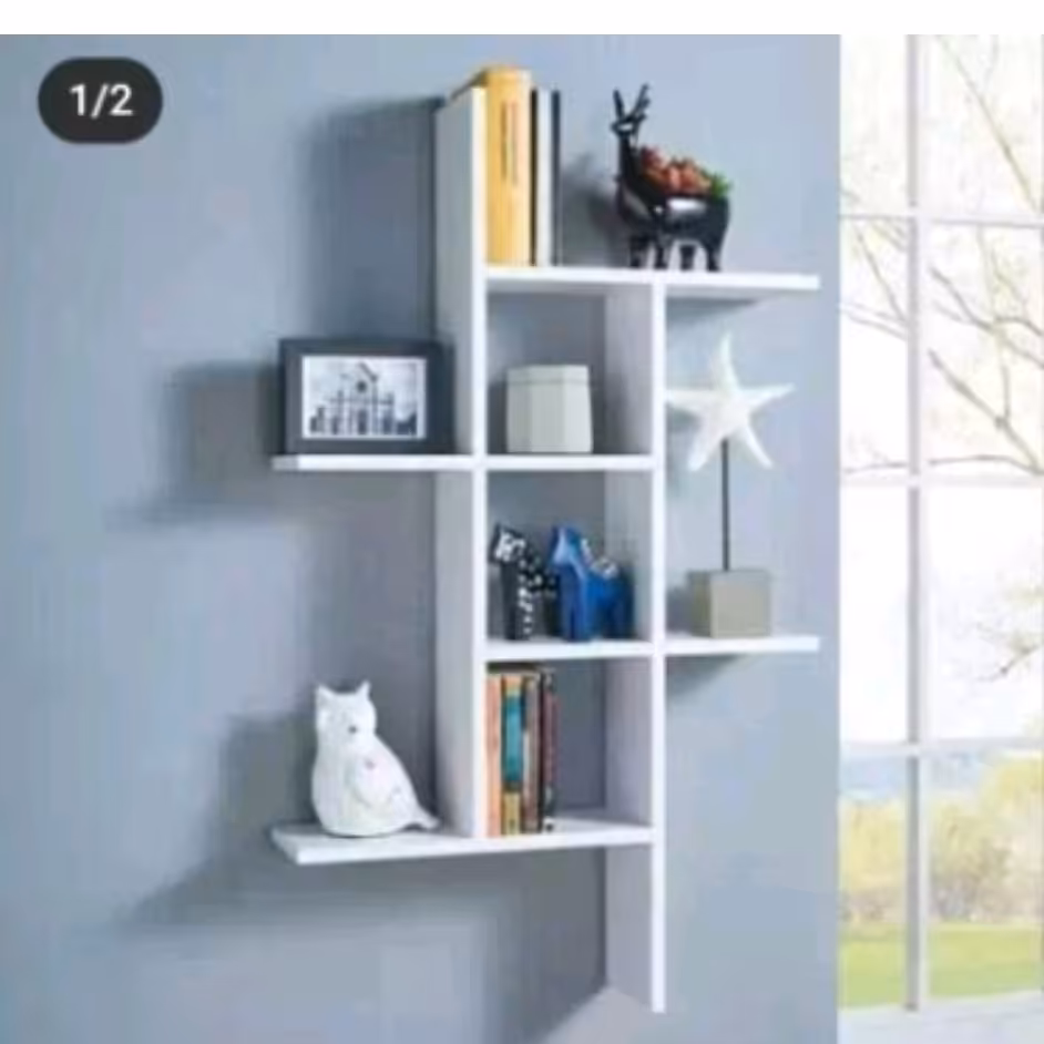 کتابخانه دیواری