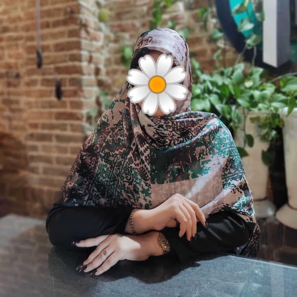 روسری مدرن سبز سوپر نخ گارزا قواره بزرگ140