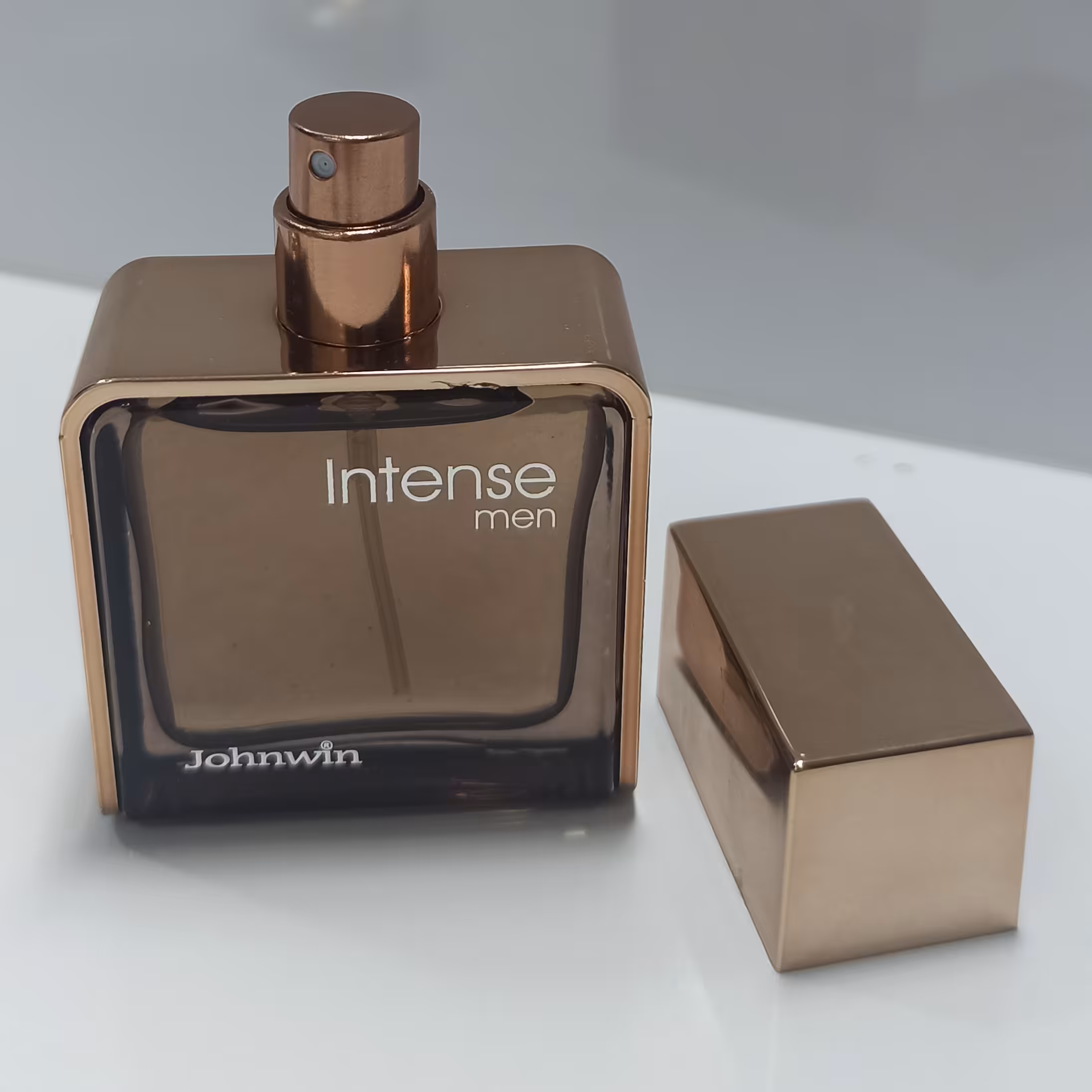 ادکلن مردانه ایفوریا من