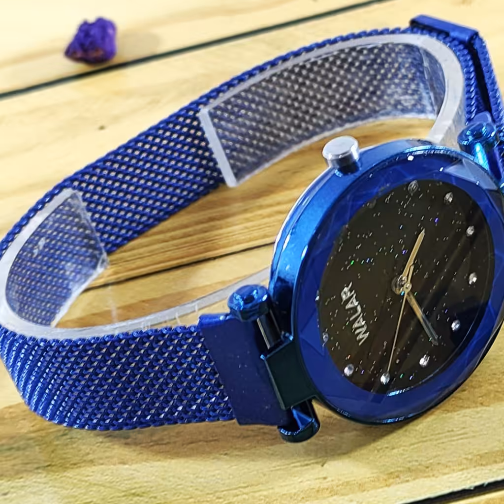 ساعت زنانه والار walar بندحصیری مگنتی شاین دار آبی