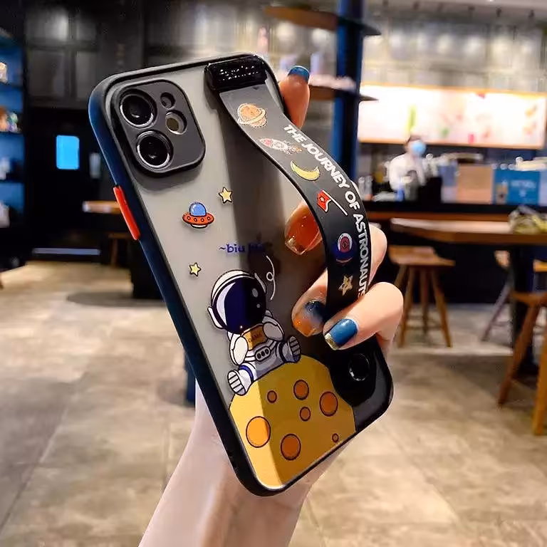 قاب و گارد فضانورد بازیگوش