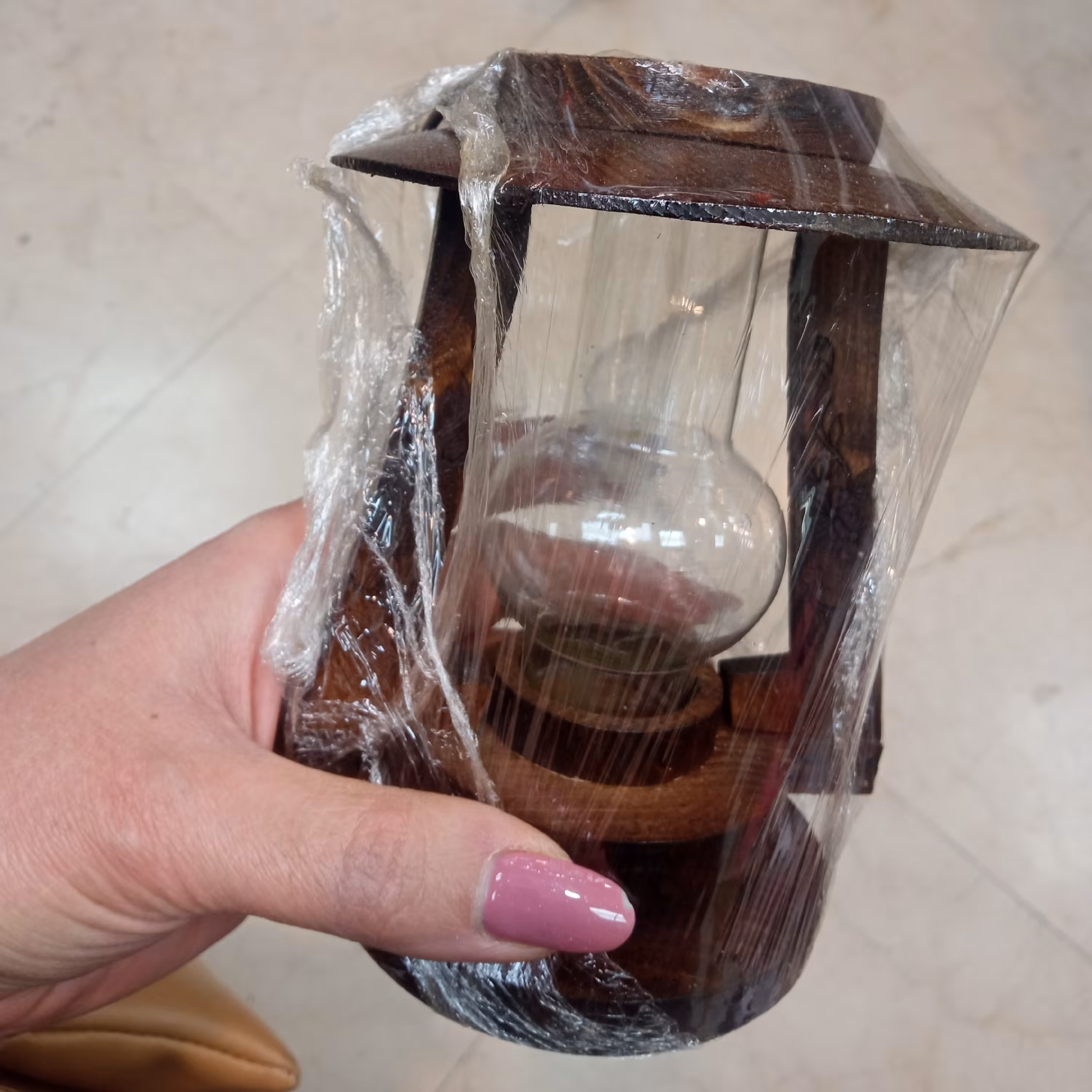 فانوس  چوبی