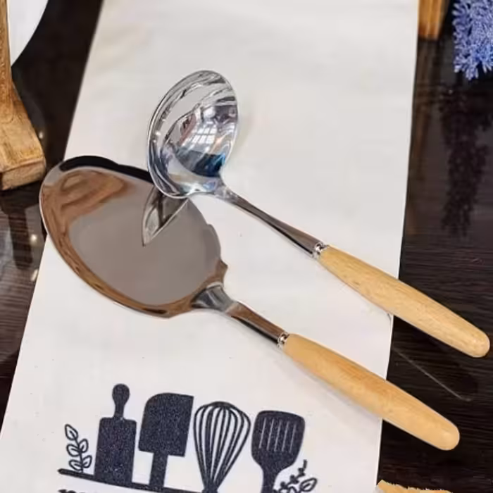 کفگیر و ملاقه سیلور دسته چوبی