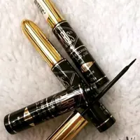 خط چشم(پاریس)