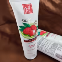 کرم مرطوب کننده و نرم کننده  مای مدل سیلکی تاچ