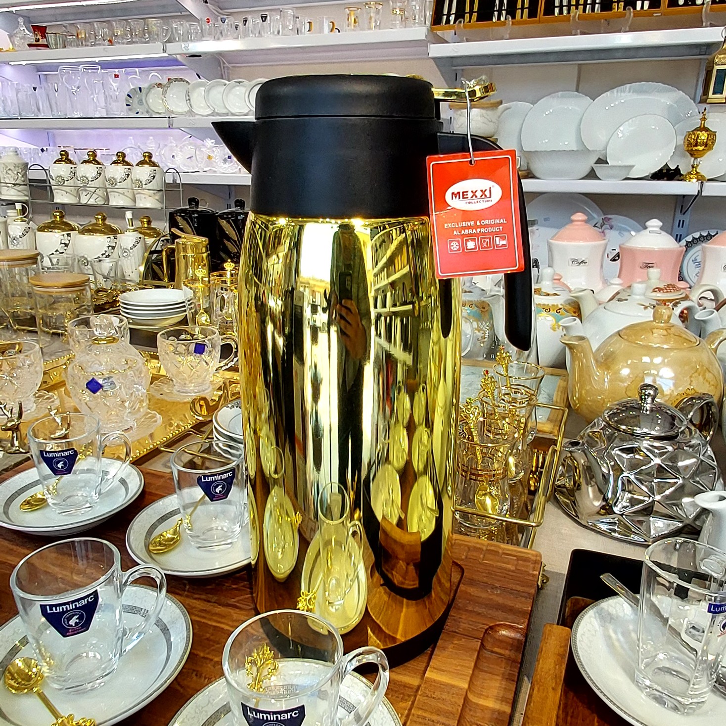 فلاکس ، فلاسک خارجی 1.9 لیتر استیل طلایی ضد زنگ برند مکسی