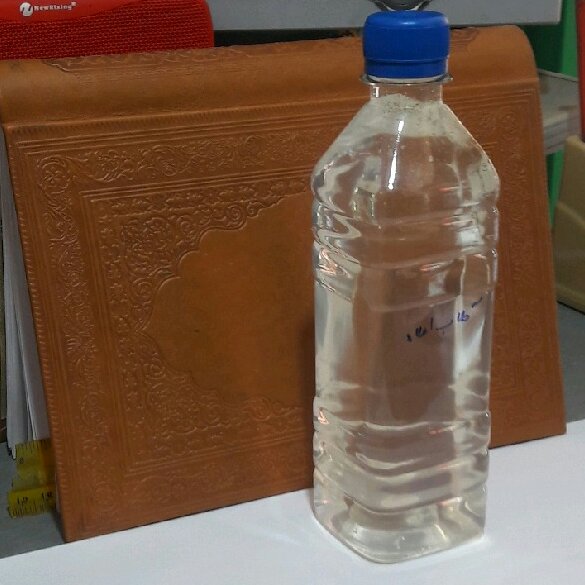 گلاب ناب سنتی همدان عرق گیری شده در ظروف مسی