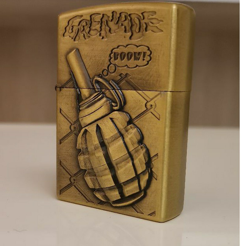 فندک  بنزینی فلزی سنگ چخماقی بسیار باکیفیت با قابلیت تعویض فتیله و سنگ12