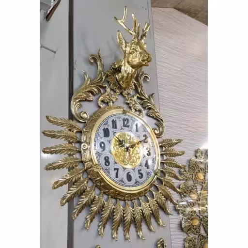 ساعت دیواری برنزی کله گوزنی