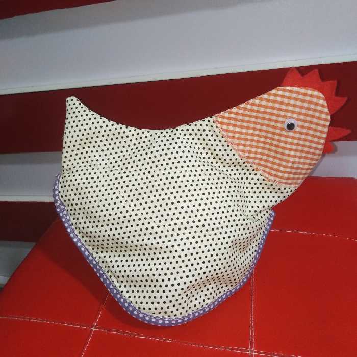 کاور قوری. جهت زود دم کشیدن چایی و گرم نگه داشت قوری. 