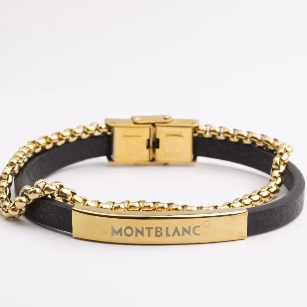 دستبند چرم خارجی کد 9قفل سگکی