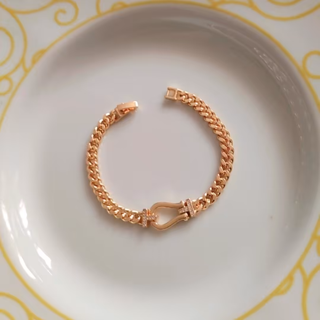 دستبندکارتیر مدل جدید با مخارج برند ysx رنگ ثابت آبکاری ویژه 