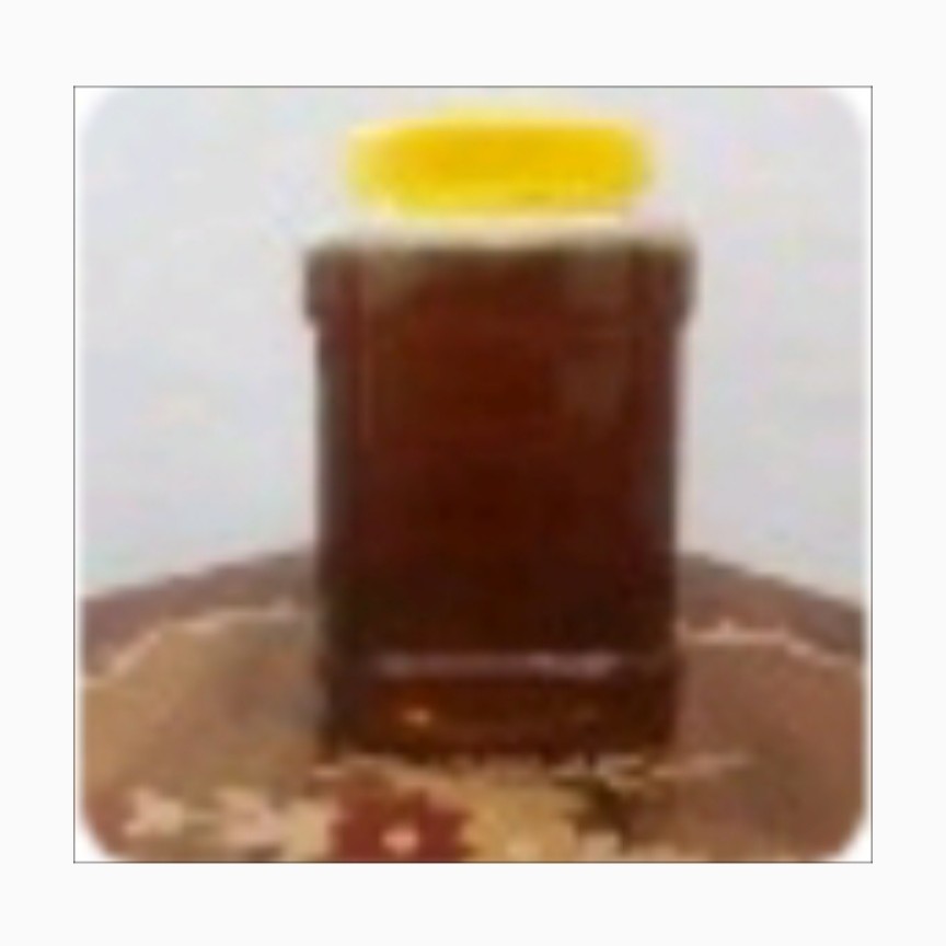 عسل آویشن محصول زنبور های آبشار مارگون درجه یک ارگانیک در ظرف های دو کیلو بسته بندی بصورت کاملا بهداشتی خوب. تازه هستش.