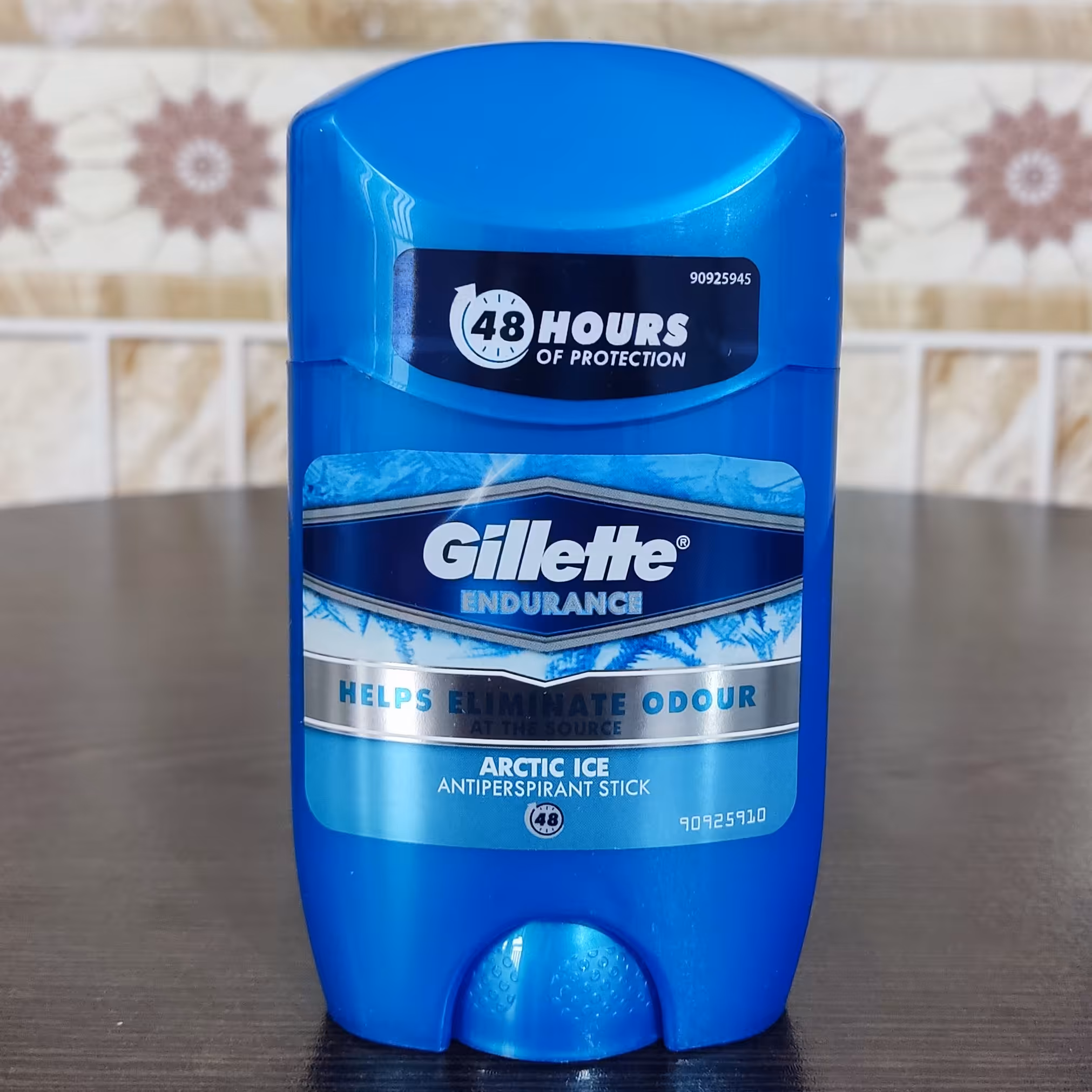 مام صابونی ضد تعریق ژیلت  Arctic Ice حجم 48 میل

