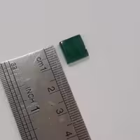 نگین عقیق سبز رنگ - تراش مربعی - مناسب ساخت زیورآلات - کلکسیون و سایر