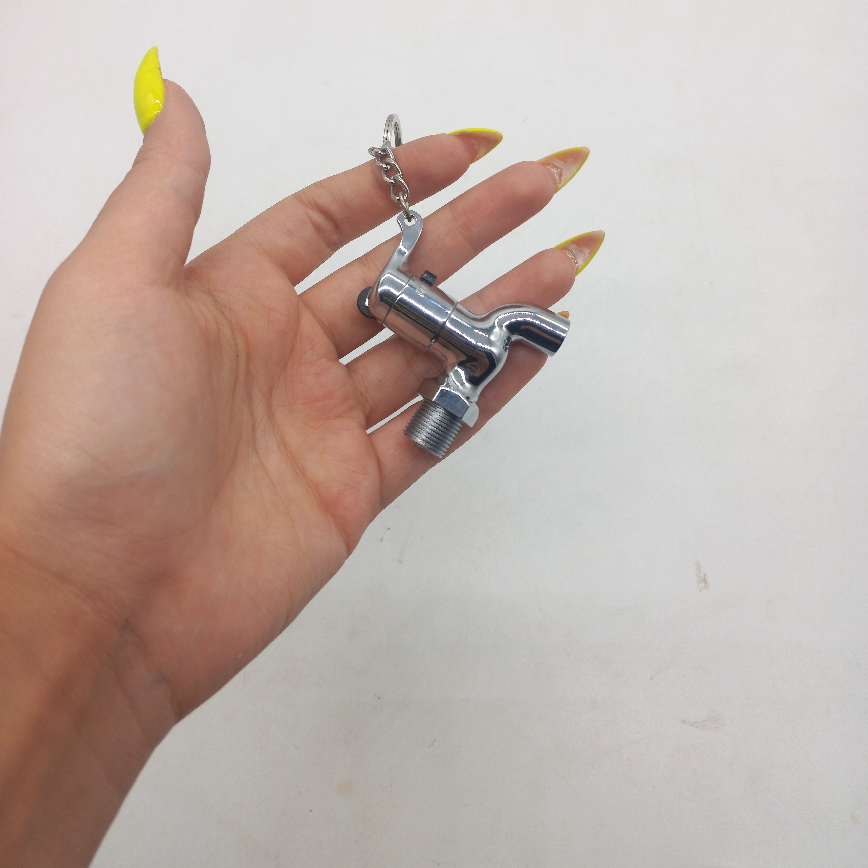فندک طرح شیر اب کد416