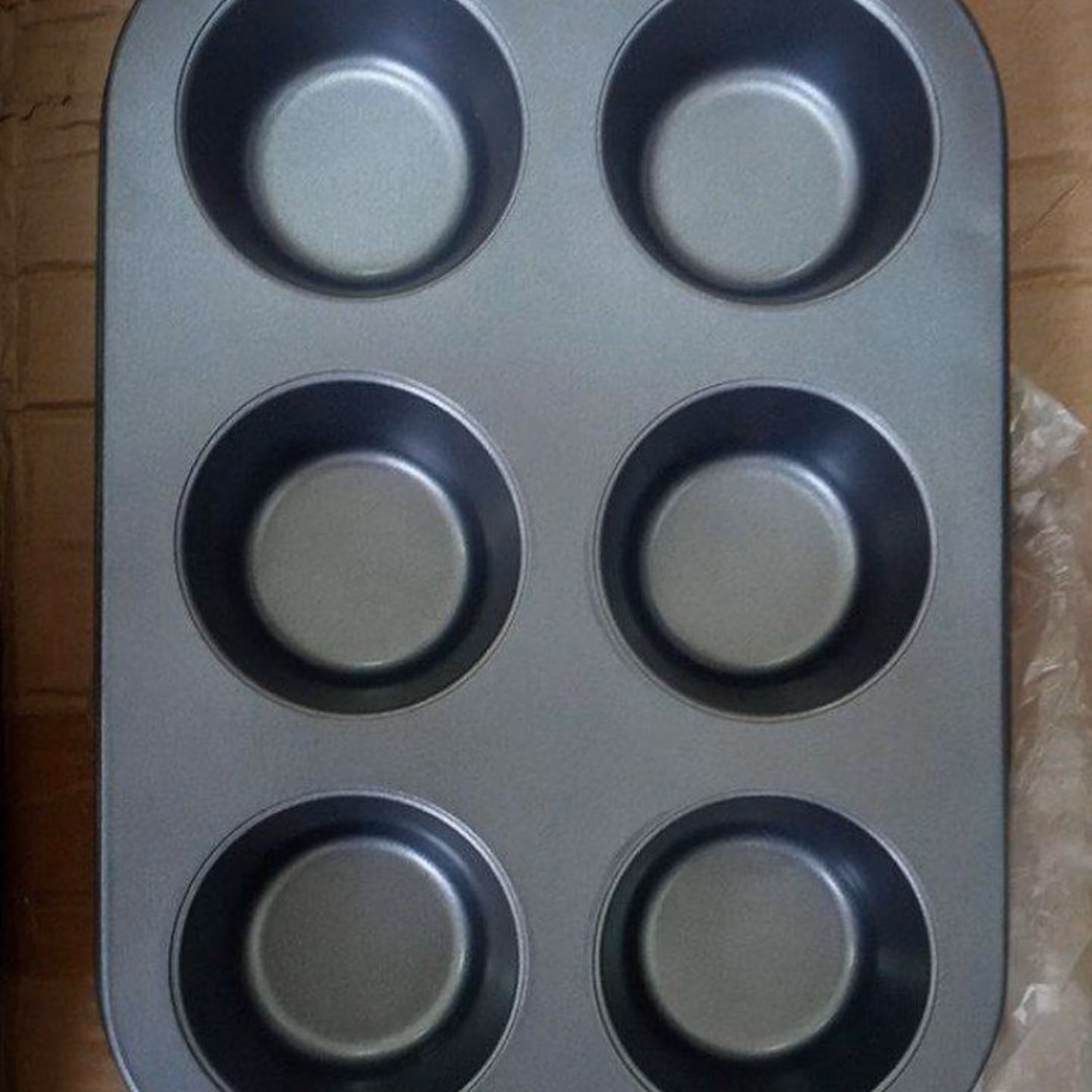 قالب کیک و مافین و شیرینی 6 خانه فلزی تفلون قابل استفاده در فر و ماکروفر و .... 