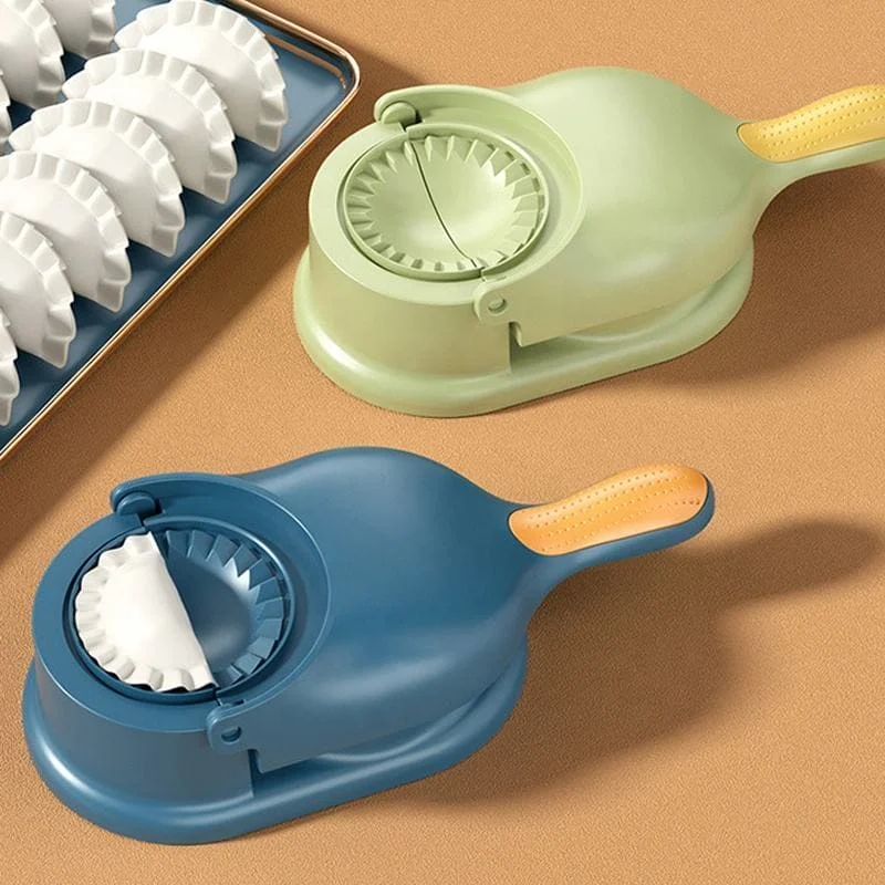 پیراشکی و سمبوسه زن دو کاره