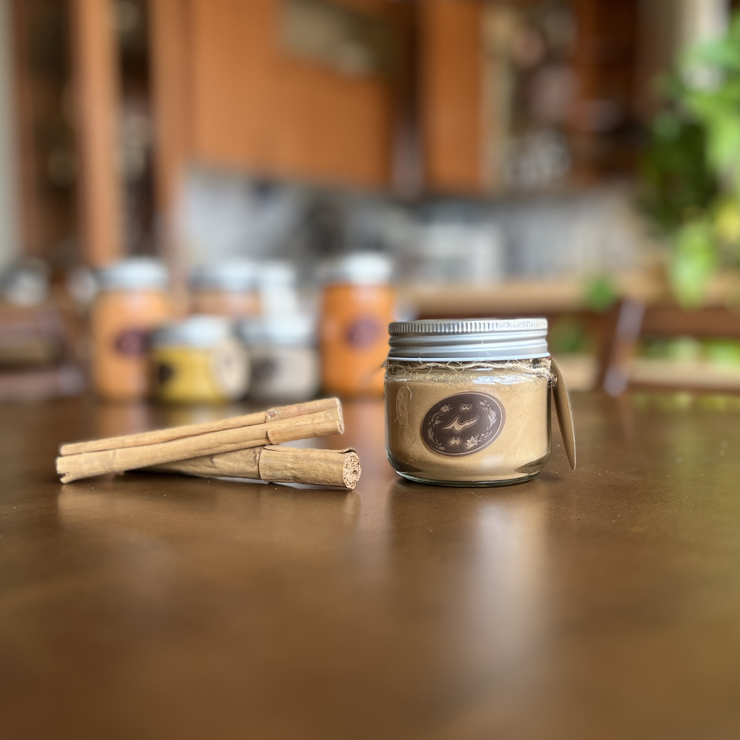 دارچین  سیلان اصل هندی شیشه کوچک 