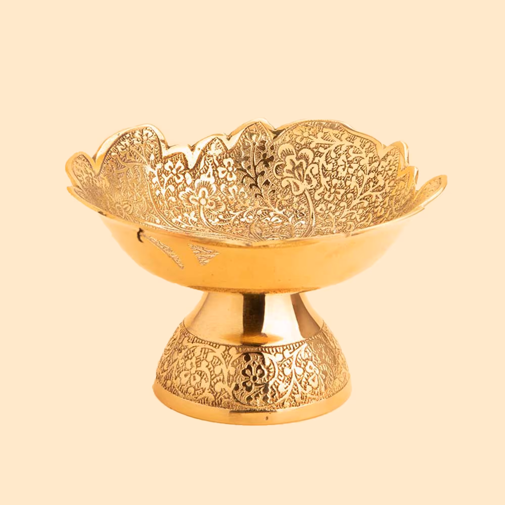 آجیل خوری کوچک برنجی طلایی پایه دار مدل آچیلا 3234