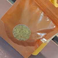 سیر سرخ شده طلایی عمده 1000 گرمی ویهان بدون بسته بندی