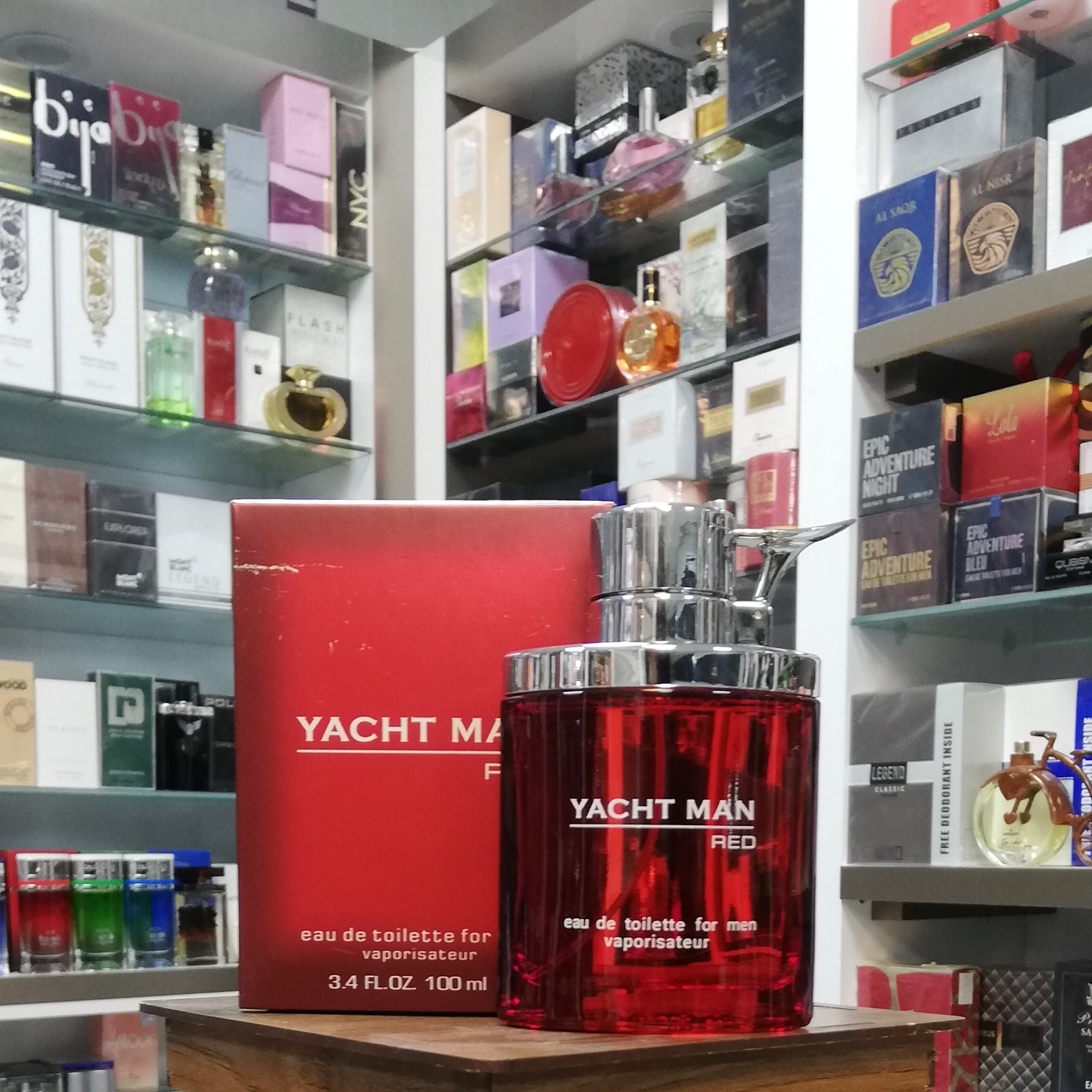 ادکلن یاچ من قرمز Myrurgia Yacht Man Red
