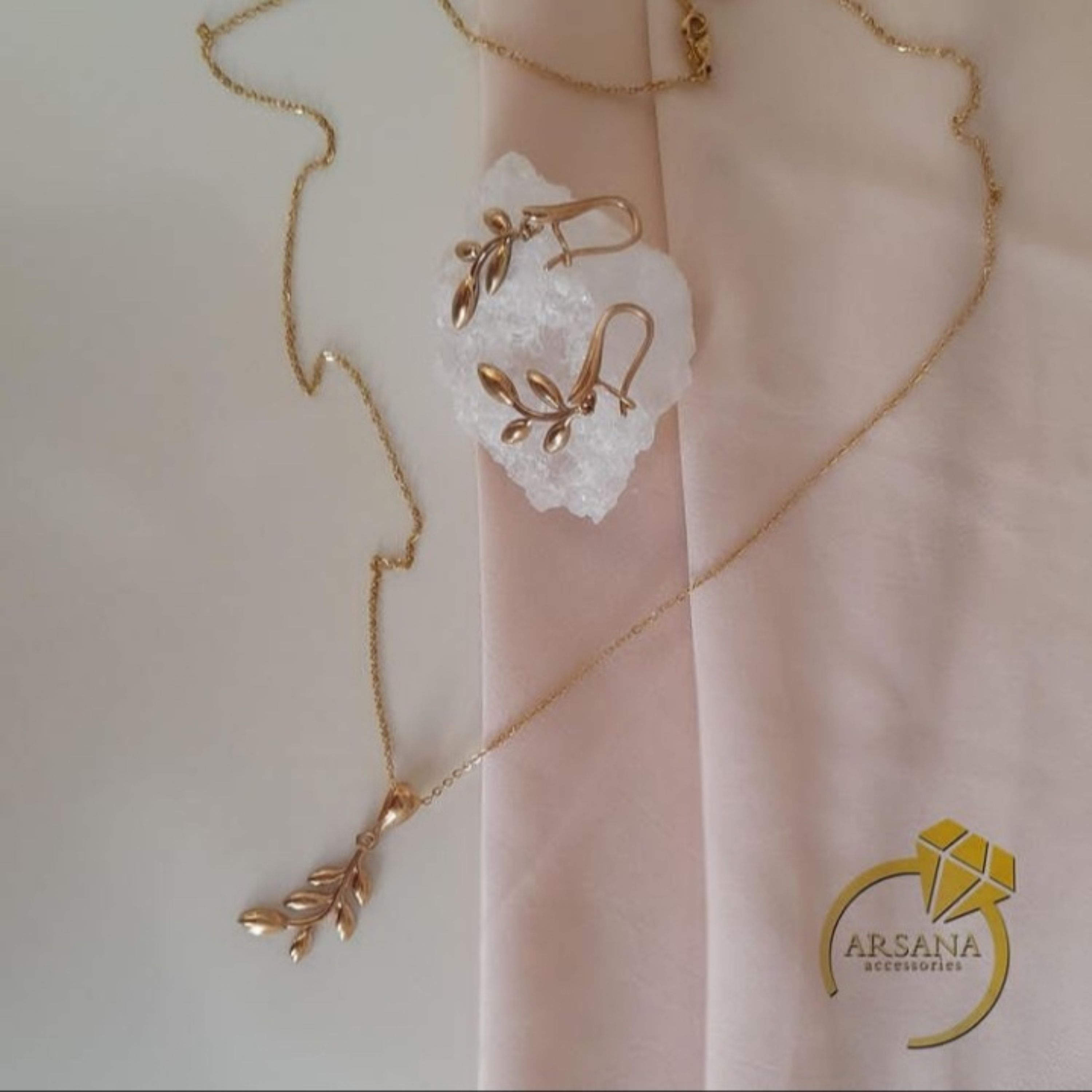 نیم ست زنانه طلاروس طرح گندم طلایی