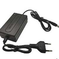 ادابتور 12 ولت 2 آمپر 