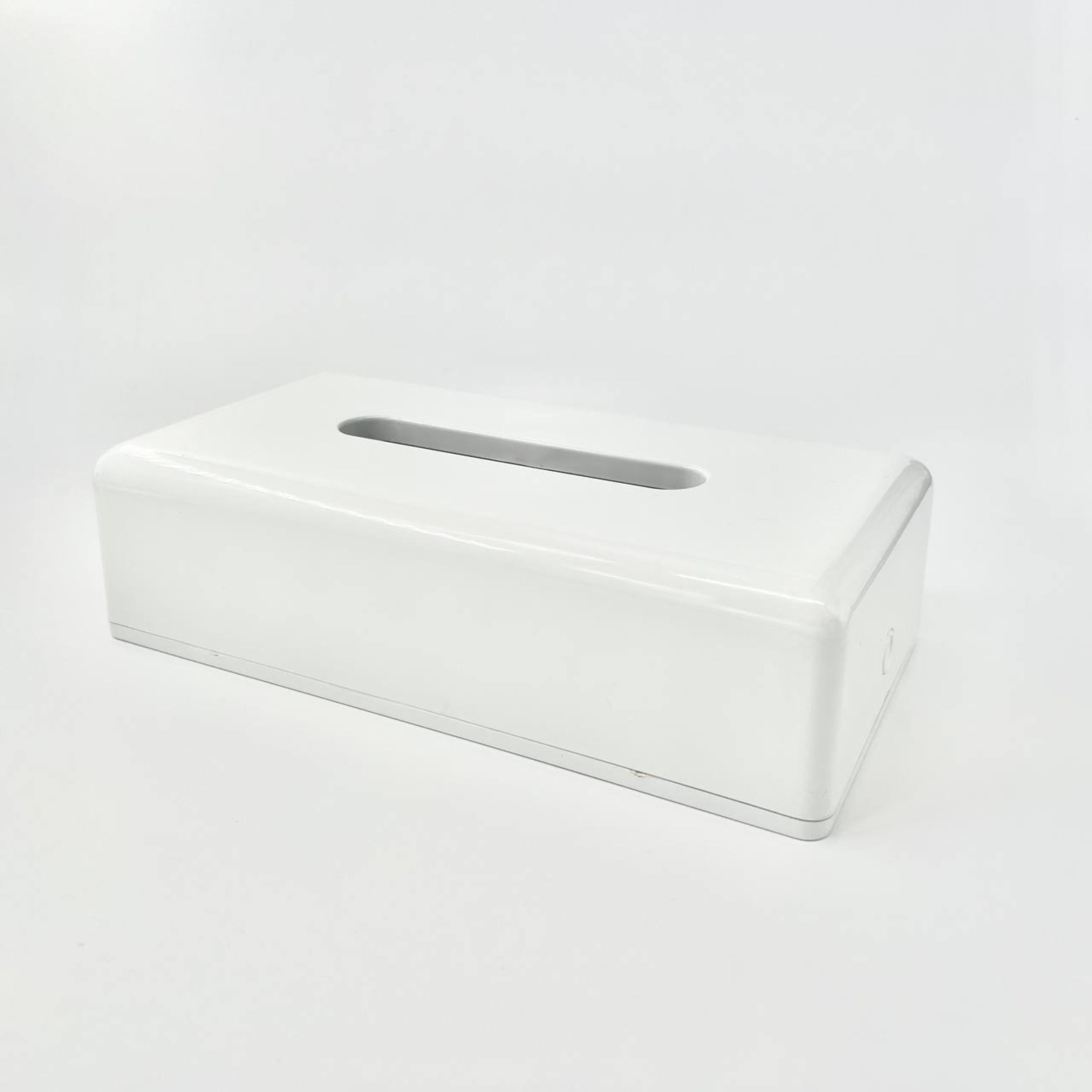 جعبه دستمال پلاستیکی رنگ سفید