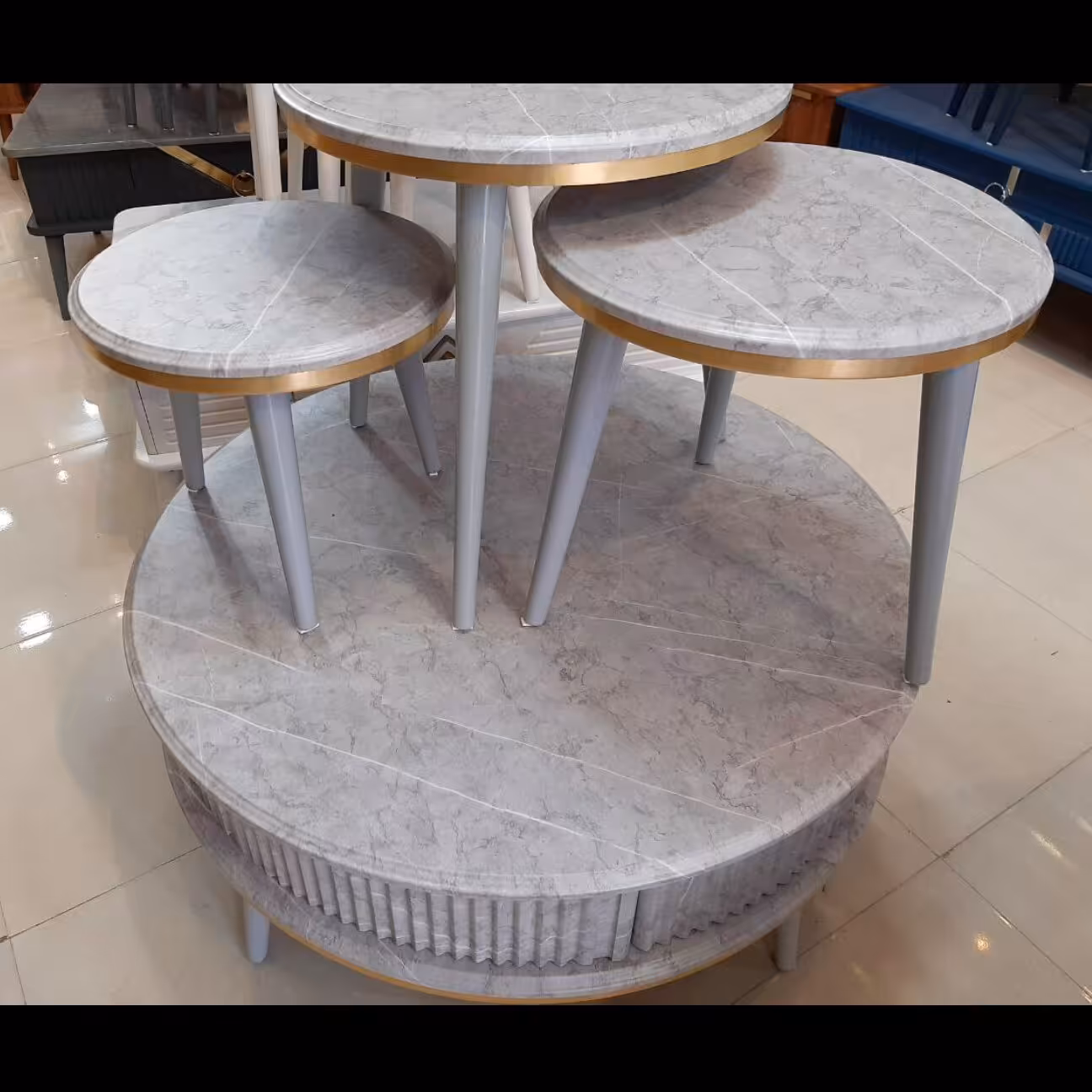 میزجلو مبلی،گرد طرح سنگ، جنس ام دی اف، دوکشو،قطر صفحه بزرگ 85  سانتی