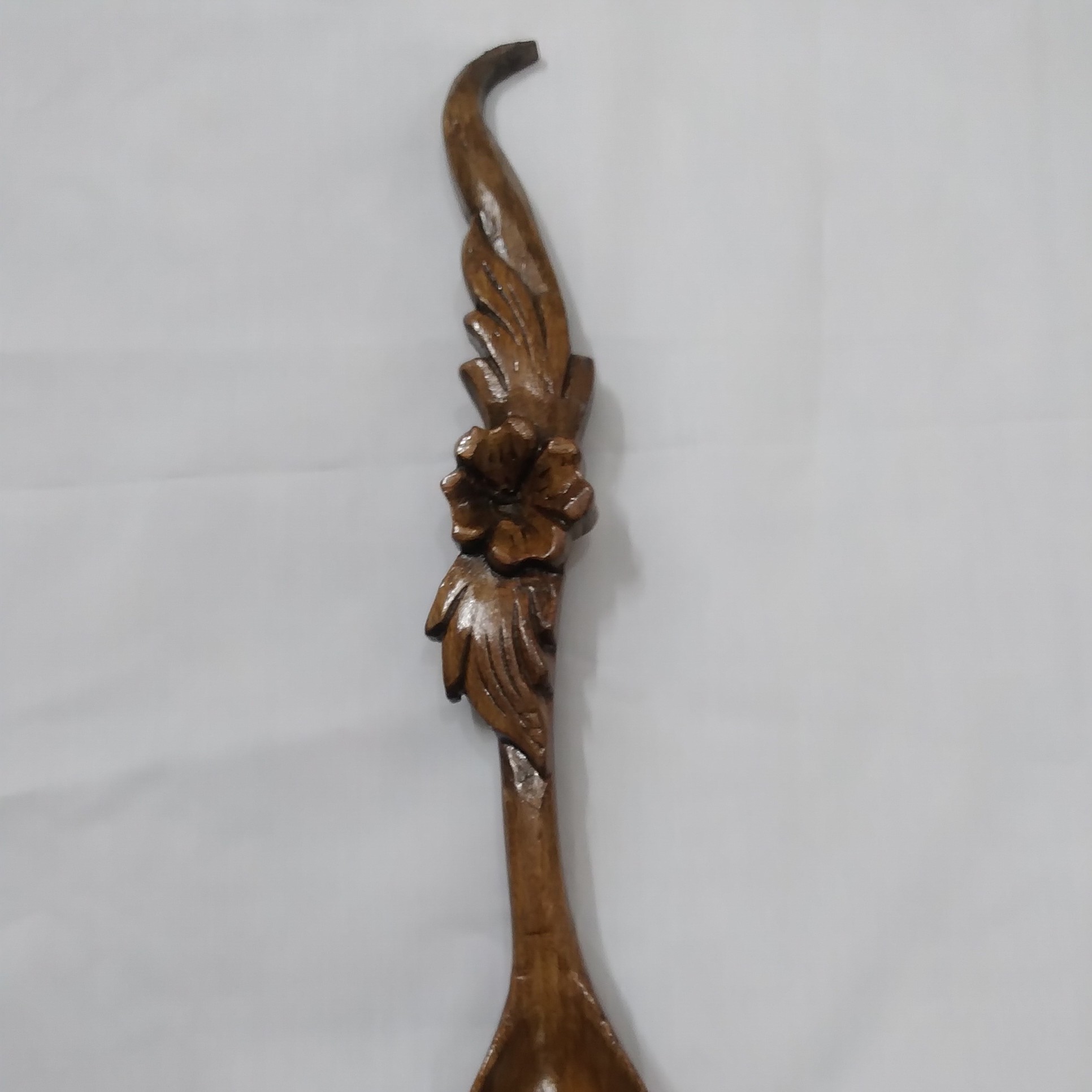 ملاقه چوبی منبت