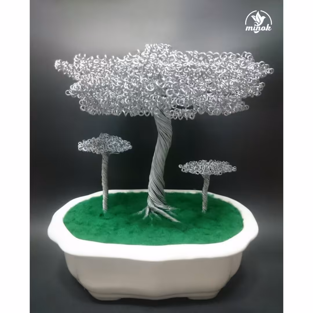 درختچه.سیمی تزئینی.مجسمه . سیمی