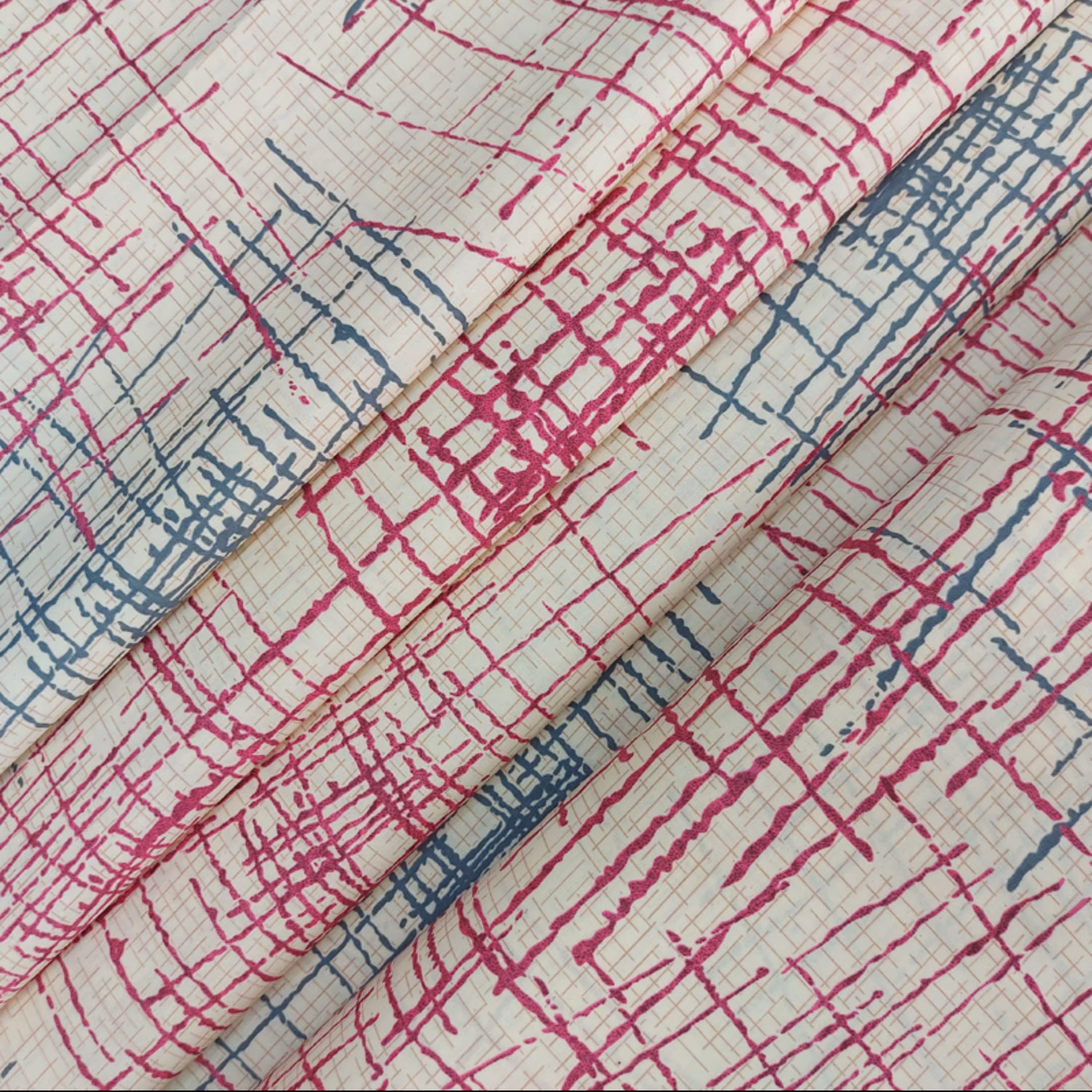 پارچه ملحفه ای ترنج یزد طرح خط خطی روشن  ملافه تترون عرض 2 متر  رزاق