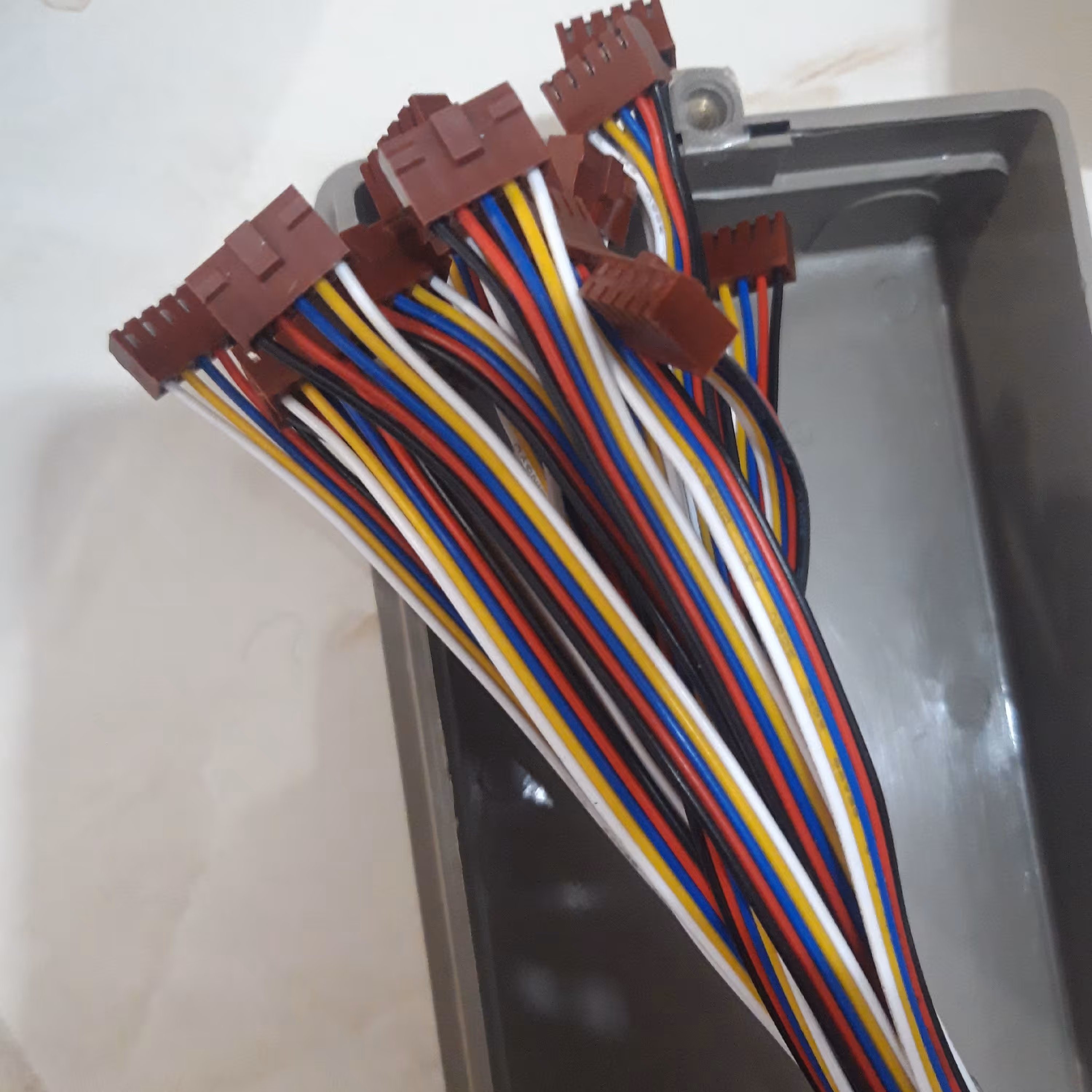 سوکت 5 سیم ایفون تصویری کوماکس سوزوکی الدو کنوی سیماران  اصلی با کیفیت