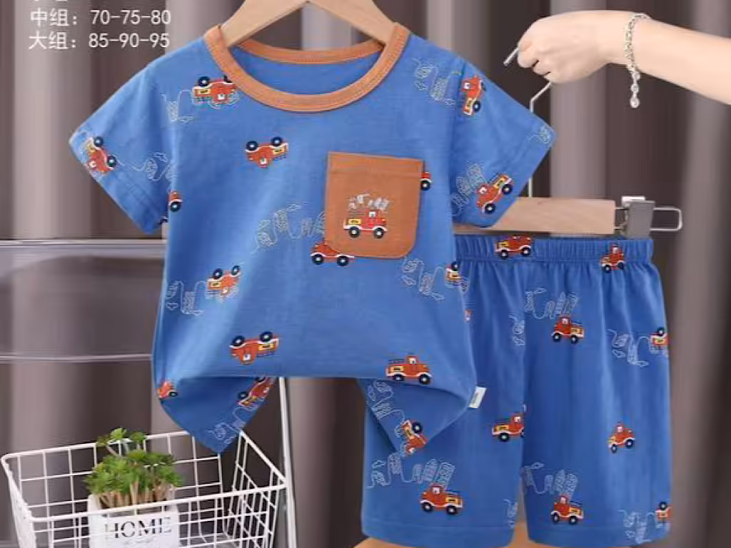 تیشرت و شلوارک راحتی آبی تیره رنگ  طرح ماشین