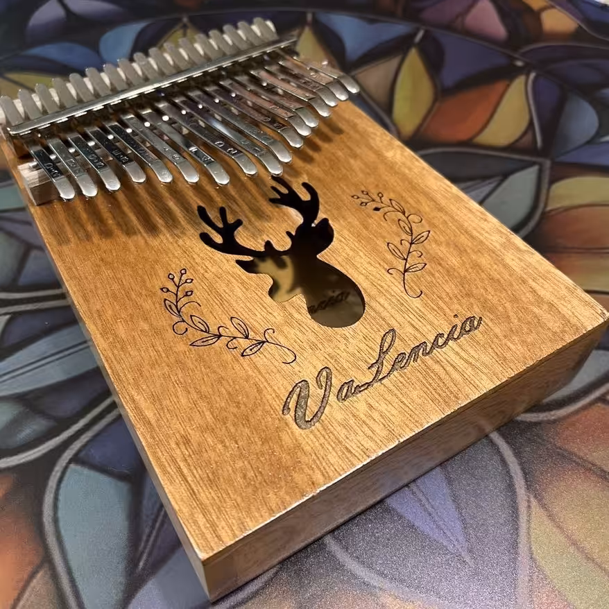 کالیمبا چوبی والنسیا اصل 17 تیغه در رنگ و مدل های مختلف  به همراه جعبه کارتنی و چکش و ارسال سریع و ویژه ویژه