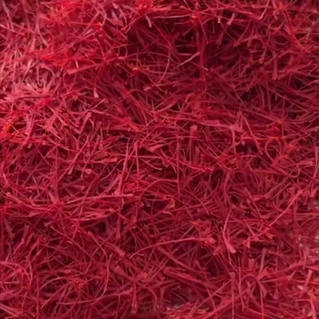 زعفران اصل کشاورز مسقیم و بصورت تضمینی