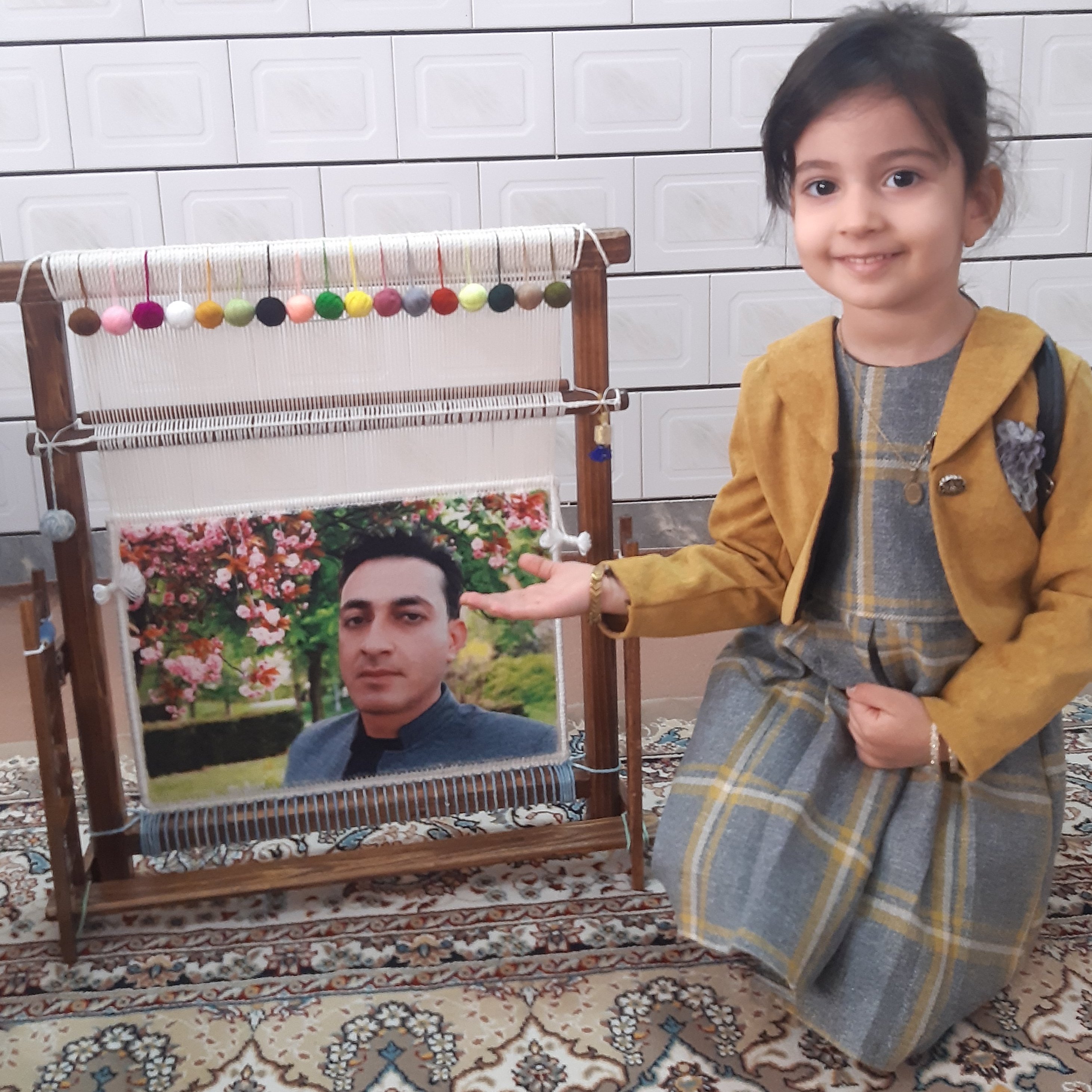  دار قالی سنتی با طرح دلخواه